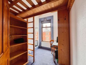 Photo 8- click for photo gallery